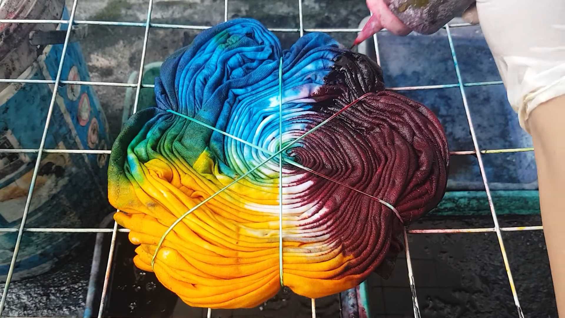T-Shirt Batik Spiral DIY