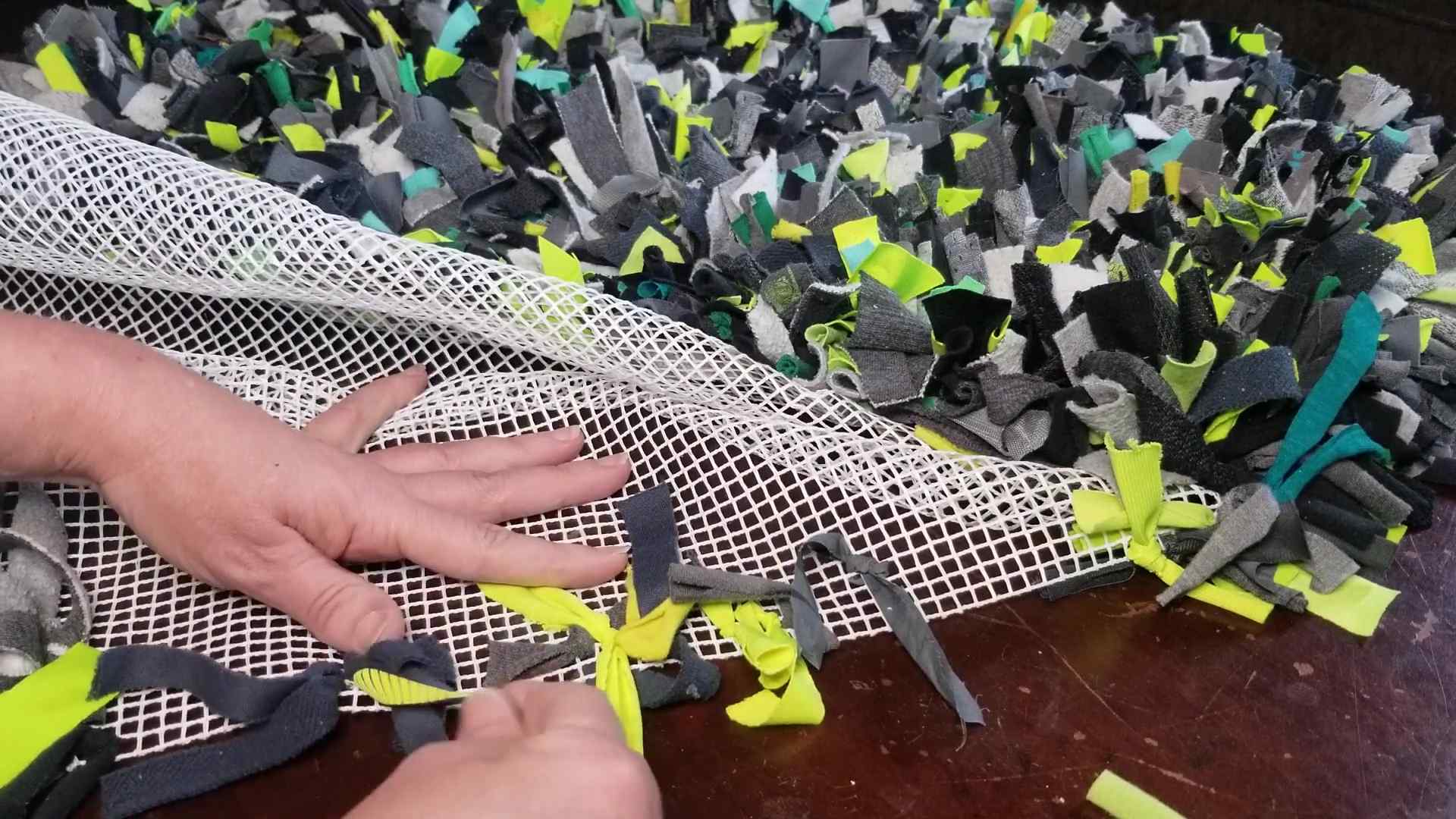 DIY Teppich ohne Nähen